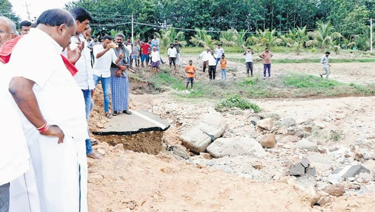 ಮಳೆಯಿಂದ ಬೆಳೆ ನಷ್ಟ: ರಾಜ್ಯ ಸರ್ಕಾರದ ವಿರುದ್ಧ ಹರಿಹಾಯ್ದ ಕುಮಾರಸ್ವಾಮಿ