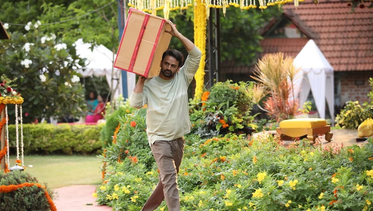 'ಕೋಟಿ' ಸಿನಿಮಾ ವಿಮರ್ಶೆ: ಡಾಲಿ ಮಾಸ್ ಗೂ ಸೈ, ಕ್ಲಾಸ್ ಗೂ ಜೈ; ನಿಯತ್ತು-ಪ್ರಾಮಾಣಿಕತೆಯೇ ಹೈಲೈಟ್; ಸ್ವಲ್ಪ ತಾಳ್ಮೆ ಬೇಕು ಅಷ್ಟೇ!
