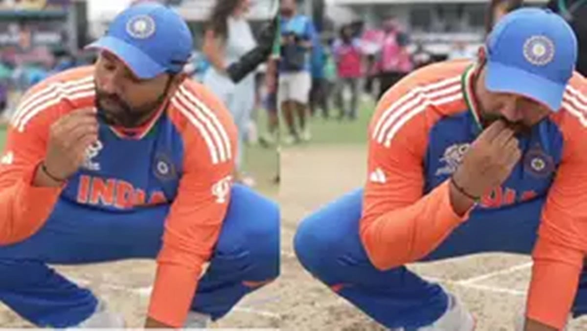 T20 World Cup: ಗೆಲುವಿನ ಸವಿ ನೆನಪಿಗಾಗಿ ಪಿಚ್ನ ಮಣ್ಣು ತಿಂದು, ಧನ್ಯತೆ ಅರ್ಪಿಸಿದ ರೋಹಿತ್; ವಿಡಿಯೊ ವೈರಲ್