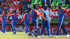 ICC T20 World Cup 2024 Semi-final 2: ಇಂಗ್ಲೆಂಡ್ ವಿರುದ್ಧ ಭಾರತಕ್ಕೆ ಭರ್ಜರಿ ಜಯ, ಫೈನಲ್ ಗೆ ಲಗ್ಗೆ!