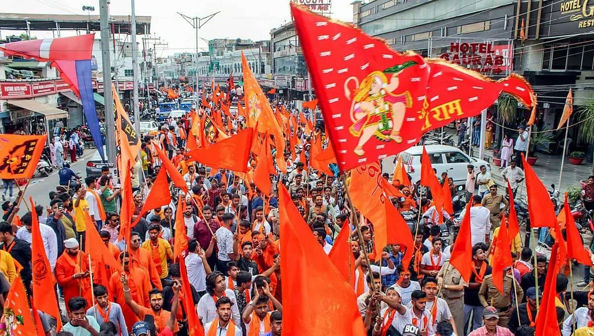 ಜಮ್ಮು-ಕಾಶ್ಮೀರದಲ್ಲಿ ಉಗ್ರರ ದಾಳಿ: ದೆಹಲಿಯಲ್ಲಿ VHP ಪ್ರತಿಭಟನೆ