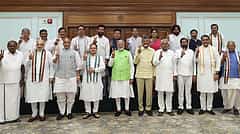 NDA ಮೈತ್ರಿ ಸರ್ಕಾರದಲ್ಲಿ ಖಾತೆ ಹಂಚಿಕೆ ಸವಾಲು: 6 ಖಾತೆಗಳ ಬಿಟ್ಟುಕೊಡಲು ಬಿಜೆಪಿಗೆ ಸುತಾರಾಂ ಇಷ್ಟವಿಲ್ಲ!