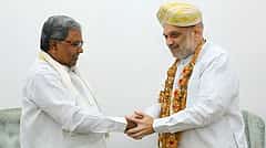 ಅಮಿತ್ ಶಾ ಭೇಟಿ ಮಾಡಿದ ಸಿಎಂ ಸಿದ್ದರಾಮಯ್ಯ: ರಾಜ್ಯದ 5 ನಗರಗಳಲ್ಲಿ 'ಸೇಫ್ ಸಿಟಿ ಯೋಜನೆ' ಜಾರಿಗೆ ಒತ್ತಾಯ