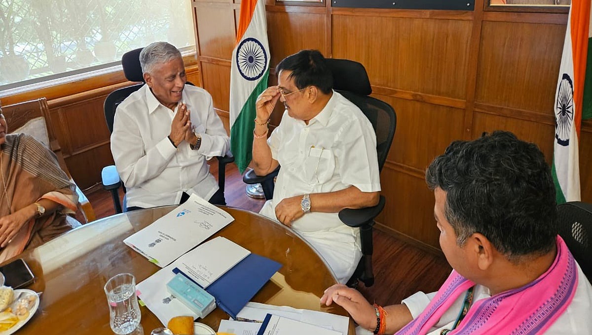 ಕೇಂದ್ರ ಜಲಶಕ್ತಿ ಖಾತೆ ರಾಜ್ಯ ಸಚಿವರಾಗಿ ವಿ. ಸೋಮಣ್ಣ ಅಧಿಕಾರ ಸ್ವೀಕಾರ