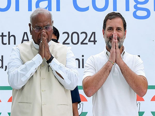 Invest Karnataka Summit: ಎಐಸಿಸಿ ಅಧ್ಯಕ್ಷ ಮಲ್ಲಿಕಾರ್ಜುನ ಖರ್ಗೆ, ರಾಹುಲ್ ಗಾಂಧಿ ಗೈರು!
