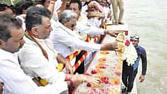 ಎರಡು ವರ್ಷಗಳ ನಂತರ ಕೆಆರ್ಎಸ್ ಡ್ಯಾಮ್ ಭರ್ತಿ; ಸಿಎಂ ಸಿದ್ದರಾಮಯ್ಯ ಬಾಗಿನ ಅರ್ಪಣೆ