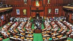 ಹಗರಣಗಳ ಗದ್ದಲ ನಡುವೆ ವಿಧಾನ ಮಂಡಲ ಮುಂಗಾರು ಅಧಿವೇಶನ ಇಂದು ಆರಂಭ: 'ಕೈ' ಕಟ್ಟಿಹಾಕಲು ಬಿಜೆಪಿ-ಜೆಡಿಎಸ್‌ ಸಜ್ಜು