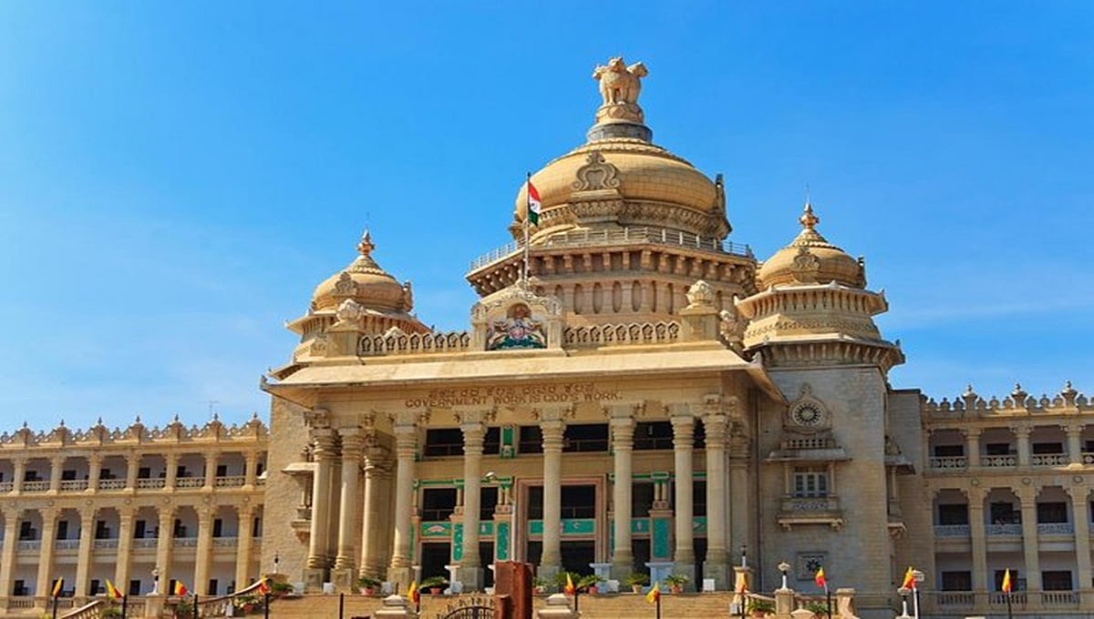 ವಿಧಾನಸೌಧ ವಾಸ್ತು ಪ್ರಕಾರ ನಿರ್ಮಾಣಗೊಂಡಿದೆ: 'ಶಕ್ತಿಸೌಧ' ನವೀಕರಣ ವಿಚಾರದಲ್ಲಿ ಹೊರಟ್ಟಿ-ಖಾದರ್ ನಡುವೆ ಜಟಾಪಟಿ