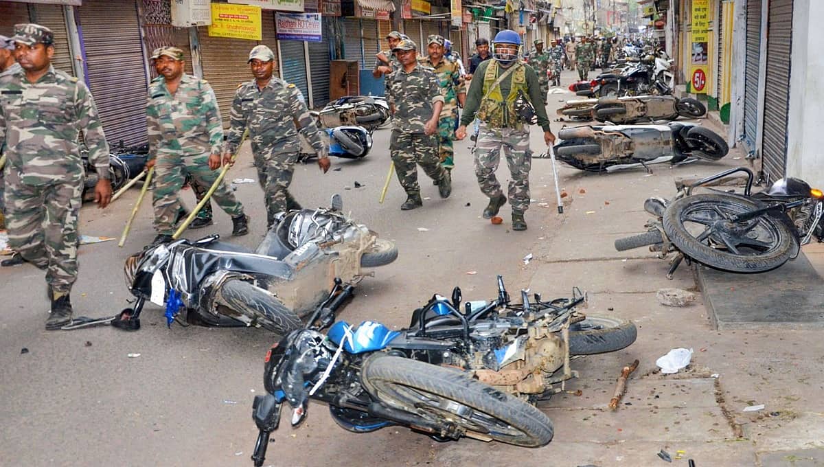ಜಾರ್ಖಂಡ್: ಬುಡಕಟ್ಟು ವಿದ್ಯಾರ್ಥಿಗಳೊಂದಿಗೆ ಘರ್ಷಣೆ, 6 ಪೊಲೀಸರು ಸೇರಿದಂತೆ 15 ಮಂದಿಗೆ ಗಾಯ