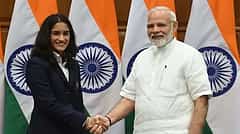 'ಭರವಸೆ ಕಳೆದುಕೊಳ್ಳಬೇಡಿ, ಇನ್ನಷ್ಟು ಬಲಿಷ್ಠರಾಗಿ ಬನ್ನಿ': ಒಲಿಂಪಿಕ್ಸ್ ನಿಂದ ಹೊರಬಿದ್ದ Vinesh Phogat ಗೆ ಪ್ರಧಾನಿ ಸಾಂತ್ವನ