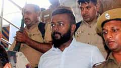 ವಯನಾಡು ಭೂಕುಸಿತ: ಪರಿಹಾರ ನಿಧಿಗೆ 15 ಕೋಟಿ ರೂ. ಸ್ವೀಕರಿಸುವಂತೆ ಕೇರಳ ಸಿಎಂಗೆ ಸುಕೇಶ್ ಚಂದ್ರಶೇಖರ್ ಪತ್ರ