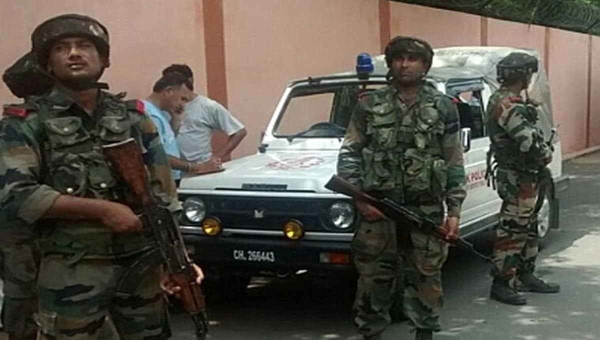 ಜಮ್ಮು-ಕಾಶ್ಮೀರ: ದೋಡಾ ಎನ್ಕೌಂಟರ್, ಭಾರಿ ಗುಂಡಿನ ಚಕಮಕಿ ನಡುವೆ ಉಗ್ರರಿಗಾಗಿ ಶೋಧ ಮುಂದುವರಿಕೆ