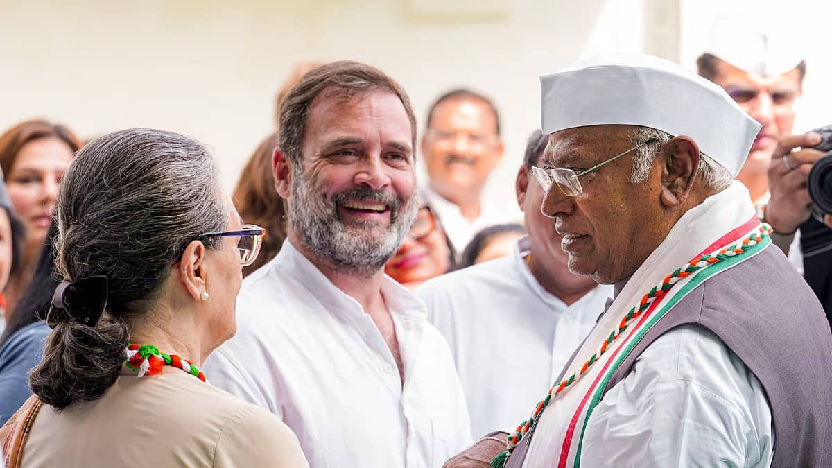 ಸ್ವಾತಂತ್ರ್ಯವೇ ನಮ್ಮ ಅತಿ ದೊಡ್ಡ ರಕ್ಷಣಾ ಕವಚ: ರಾಹುಲ್ ಗಾಂಧಿ
