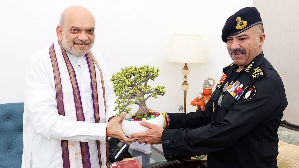 ಜಮ್ಮು-ಕಾಶ್ಮೀರಕ್ಕೆ ಹೊಸ DGP: ಶತ್ರುಗಳಿಗೆ ನಡುಕ ಹುಟ್ಟಿಸಿರುವ IPS ನಳಿನ್ ಪ್ರಭಾತ್ ಹಿನ್ನಲೆ ಏನು?