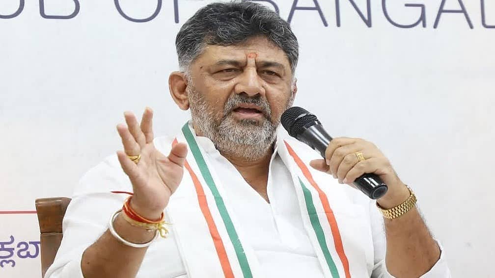 ಸಿಎಂ ಜೊತೆ ನಾವಿದ್ದೇವೆ, ಕಾನೂನು ಹೋರಾಟ ಮಾಡುತ್ತೇವೆ: ಡಿಸಿಎಂ ಡಿ ಕೆ ಶಿವಕುಮಾರ್