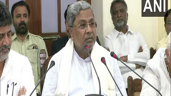 MUDA scam: ರಾಜ್ಯಪಾಲರ ವಜಾಗೆ ಕಾಂಗ್ರೆಸ್ ಆಗ್ರಹ