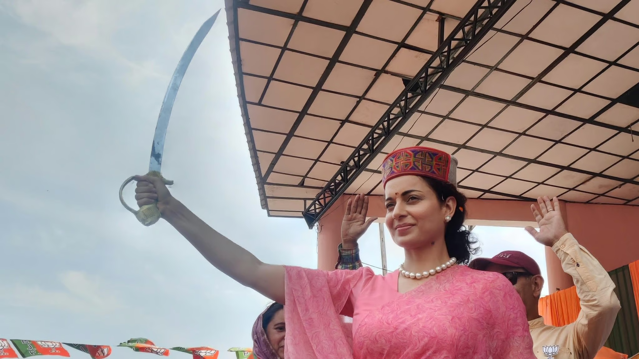 'ಕೇಂದ್ರ ಸರ್ಕಾರ ಬಲವಾಗಿರದಿದ್ದರೆ ಪರಿಸ್ಥಿತಿ ಬಾಂಗ್ಲಾದೇಶದಂತಾಗುತ್ತಿತ್ತು': ರೈತರ ಪ್ರತಿಭಟನೆ ಕುರಿತು Kangana Ranaut ಹೇಳಿಕೆ!