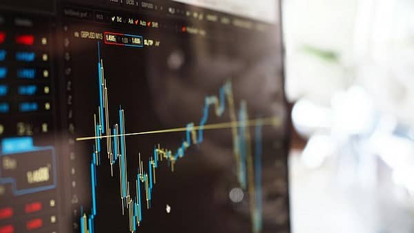 Indian Share Market: ಅಲ್ಪ ಏರಿಕೆ, ಸ್ಥಿರತೆ ಕಾಯ್ದುಕೊಂಡ Sensex, NIFTY