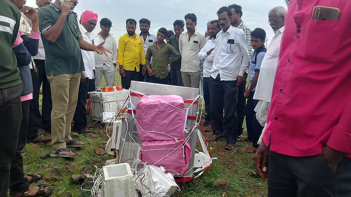 ವಿಜಯಪುರ: ವೆದರ್ ಮಾನಿಟರಿಂಗ್ ಸಾಧನ ನೆಲಕ್ಕಪ್ಪಳಿಸಿ ಕೆಲಕಾಲ ಆತಂಕ ಸೃಷ್ಟಿ