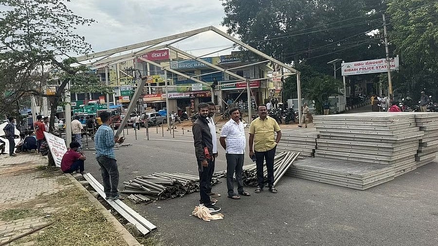 ಬಿಜೆಪಿ-ಜೆಡಿಎಸ್ ಪಾದಯಾತ್ರೆಗೆ ಟಕ್ಕರ್: ಕಾಂಗ್ರೆಸ್ ಜನಾಂದೋಲನ ಕಾರ್ಯಕ್ರಮ