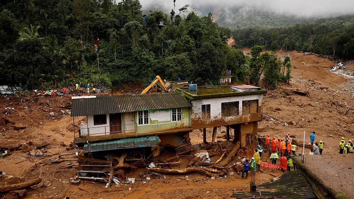 Wayanad landslide: ಮನೆಗಳಿಗೆ ನುಗ್ಗಿ ದರೋಡೆ-ಕಳ್ಳತನ; ವಯನಾಡು ಭೂಕುಸಿತ ಸಂತ್ರಸ್ಥರ ಅಳಲು