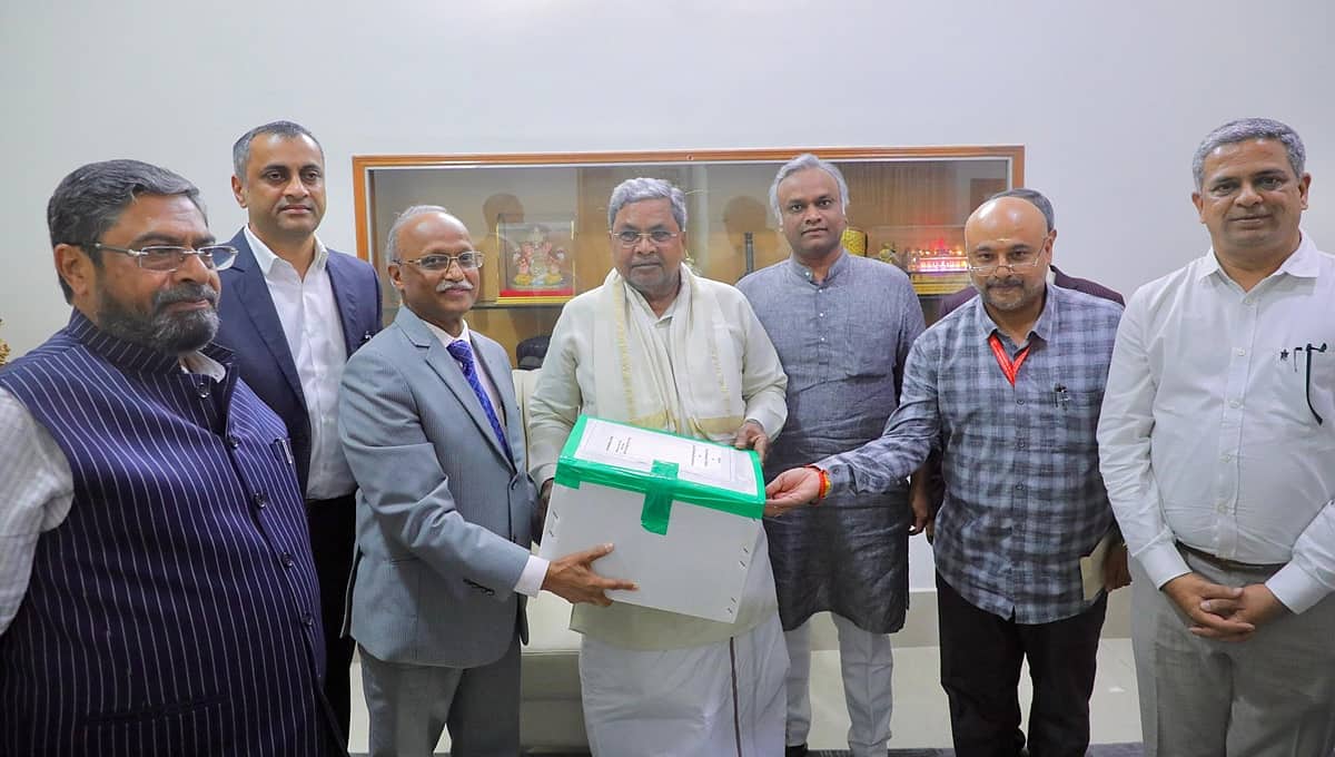 ಬಿಜೆಪಿ ಸರ್ಕಾರದ ಕೋವಿಡ್ ಹಗರಣ: ಸಿಎಂ ಸಿದ್ದರಾಮಯ್ಯ ಕೈ ಸೇರಿದ ತನಿಖಾ ವರದಿ