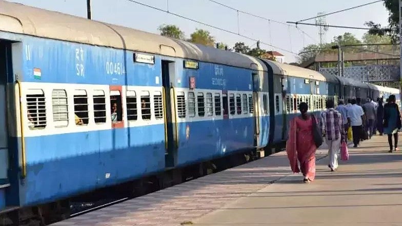 ಸಾಲು ಸಾಲು ಹಬ್ಬ: ರಾಜ್ಯದ ವಿವಿಧ ಭಾಗಗಳಿಗೆ ನೈರುತ್ಯ ರೈಲ್ವೆ ವಿಶೇಷ ರೈಲುಗಳ ವ್ಯವಸ್ಥೆ