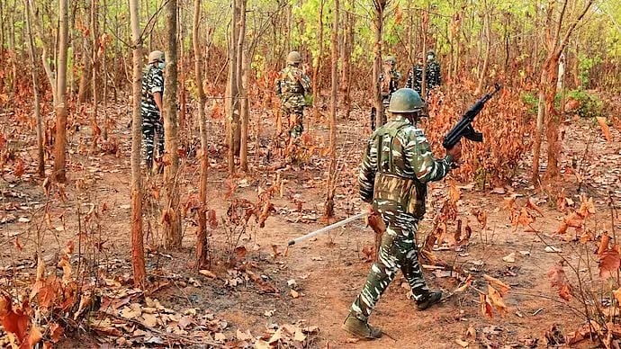 Telangana: ಭದ್ರಾದ್ರಿ ಕೊತಗುಡೆಂ ಜಿಲ್ಲೆಯಲ್ಲಿ ಎನ್‌ಕೌಂಟರ್‌; 6 ಮಾವೋವಾದಿಗಳ ಹತ್ಯೆ, ಇಬ್ಬರು ಯೋಧರಿಗೆ ಗಾಯ