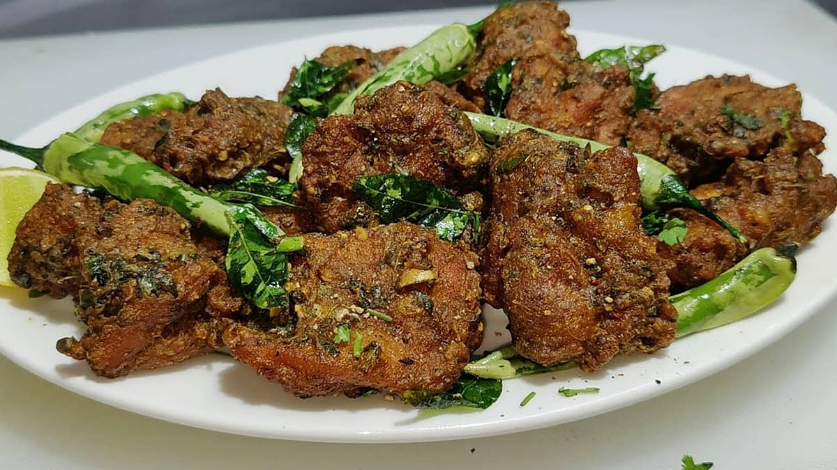 ಪೆಪ್ಪರ್ ಚಿಕನ್ ಕಬಾಬ್- Pepper chicken kebab Recipe in Kannada
