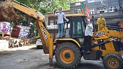 'ಅಪರಾಧಿಯ ತಪ್ಪಿಗೆ ಕುಟುಂಬವನ್ನು ಶಿಕ್ಷಿಸುವುದು ಎಷ್ಟು ಸರಿ': ಬುಲ್ಡೋಜರ್ ಕ್ರಮಕ್ಕೆ ಸುಪ್ರೀಂ ಕೋರ್ಟ್ ಗರಂ