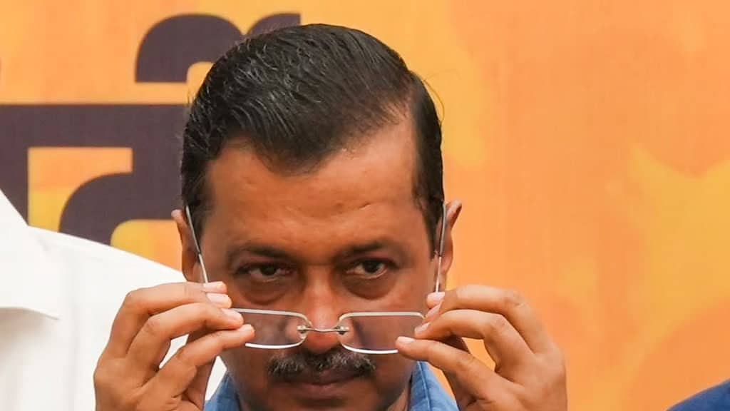 ಸೋನಿಯಾ ಗಾಂಧಿ ಮಾದರಿಯಲ್ಲಿ ಆಳ್ವಿಕೆ ನಡೆಸಲು ನೋಡುತ್ತಿದ್ದಾರೆ; ಕೇಜ್ರಿವಾಲ್ ರಾಜೀನಾಮೆ ಹೇಳಿಕೆ 'ಪಿಆರ್ ಸ್ಟಂಟ್': ಬಿಜೆಪಿ ಟೀಕೆ