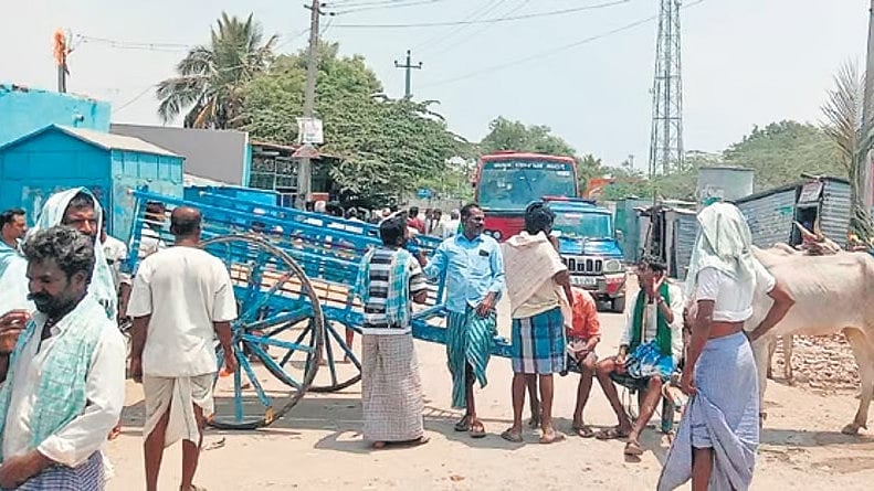ಗದಗದಲ್ಲಿ ಹೆಚ್ಚಿದ ಗುಳೆ: ವೃದ್ಧಾಶ್ರಮ ಸ್ವರೂಪ ತಾಳಿದ ಗ್ರಾಮಗಳು..!