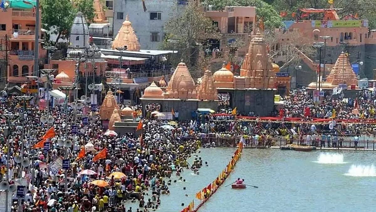 ಅಯೋಧ್ಯೆ, ಪ್ರಯಾಗ್ ರಾಜ್: ದೇವಾಲಯಗಳಲ್ಲಿ ಮಿಠಾಯಿ ನೈವೇದ್ಯಕ್ಕೆ ಬ್ರೇಕ್!