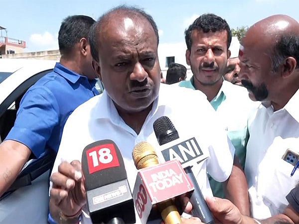 ಸಿದ್ದರಾಮಯ್ಯ ಕೆಳಗಿಳಿಸುವುದು ಅಷ್ಟು ಸುಲಭವಲ್ಲ, ಅವರ ಸಾಮರ್ಥ್ಯದ ಬಗ್ಗೆ ನಮಗಷ್ಟೇ ಗೊತ್ತು: HDK