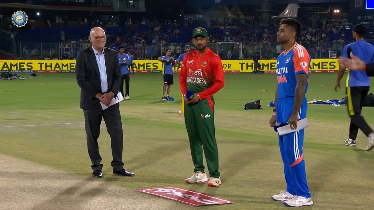 2nd T20I: ಟಾಸ್ ಗೆದ್ದ ಬಾಂಗ್ಲಾದೇಶ ಬೌಲಿಂಗ್ ಆಯ್ಕೆ; ಸರಣಿ ಗೆಲುವಿನತ್ತ ಭಾರತ ಚಿತ್ತ; ಬಾಂಗ್ಲಾಗೆ 'ಮಾಡು ಇಲ್ಲವೇ ಮಡಿ' ಪಂದ್ಯ!