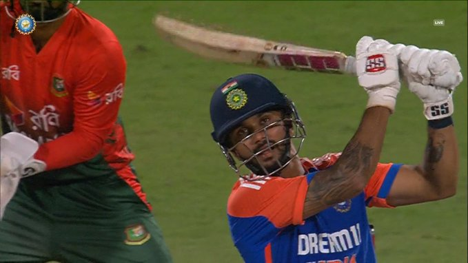 2nd T20: ನಿತೀಶ್ ರೆಡ್ಡಿ ಮತ್ತೊಂದು ದಾಖಲೆ, ಸ್ಪಿನ್ ಬೌಲಿಂಗ್ ನಲ್ಲಿ ಗರಿಷ್ಠ ರನ್ ಸಿಡಿಸಿದ 5ನೇ ಬ್ಯಾಟರ್