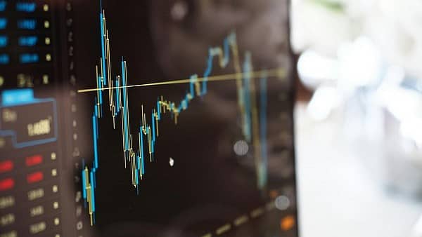 Indian Stock Market: ಸತತ 3ನೇ ದಿನವೂ ಭಾರತೀಯ ಷೇರುಮಾರುಕಟ್ಟೆ ಕುಸಿತ; Sensex, Nifty ಇಳಿಕೆ!