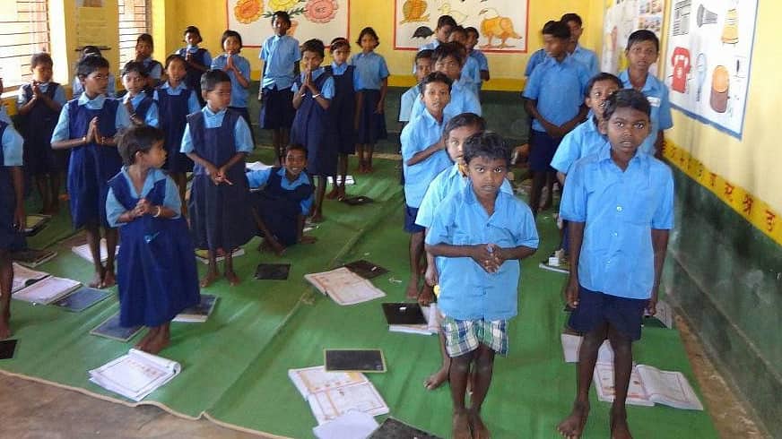ಬೆಂಗಳೂರು: ಶಾಲೆ ಆರಂಭವಾಗಿ ಅರ್ಧ ವರ್ಷ ಕಳೆದರೂ ಮಕ್ಕಳಿಗೆ ಇನ್ನೂ ಸಿಕ್ಕಿಲ್ಲ ಶೂ ಭಾಗ್ಯ..!