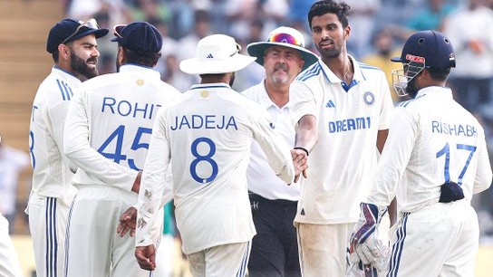 2nd Test: ಕಿವೀಸ್ ವಿರುದ್ಧ ಭರ್ಜರಿ ಬೌಲಿಂಗ್, ವಾಷಿಂಗ್ಟನ್ ಸುಂದರ್ ದಾಖಲೆ, ಅಶ್ವಿನ್ ರೆಕಾರ್ಡ್ ಸರಿಗಟ್ಟಿದ ಭಾರತದ ಯುವ ಸ್ಪಿನ್ನರ್!