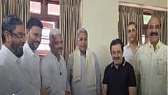 ಶಿಗ್ಗಾಂವಿ ಬಂಡಾಯ: ಅಜ್ಜಂಪೀರ್ ಖಾದ್ರಿ ಮನವೊಲಿಸುವಲ್ಲಿ ಸಿಎಂ ಸಿದ್ದರಾಮಯ್ಯ ಯಶಸ್ವಿ