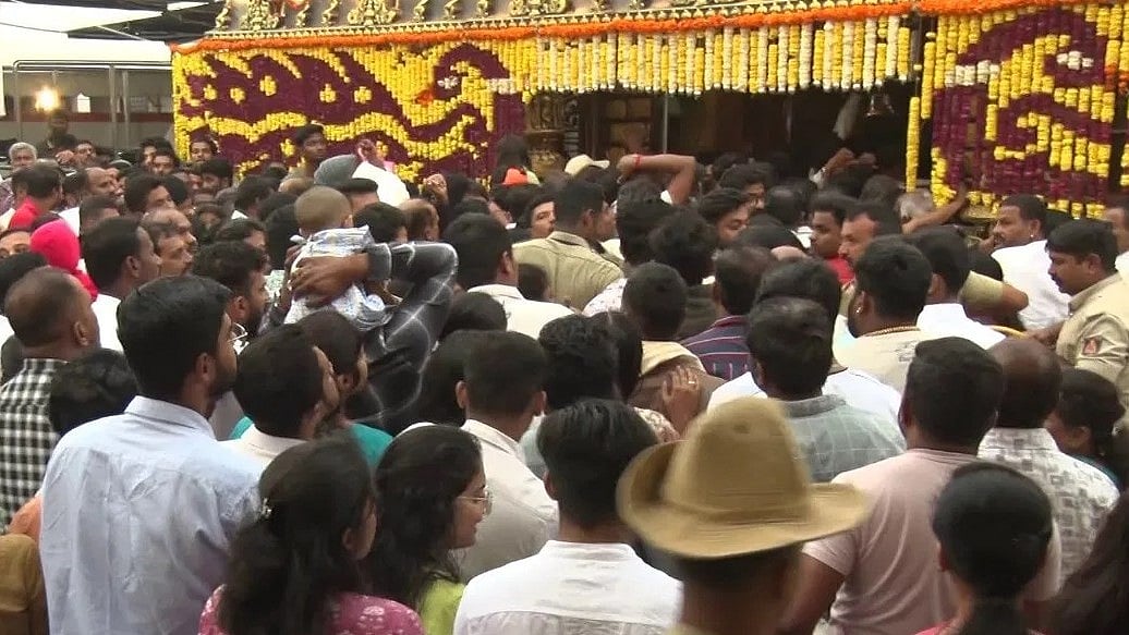 ಹಾಸನಾಂಬ ದೇವಿ ಜಾತ್ರೆ ಉತ್ಸವ: ಆದಾಯದಲ್ಲಿ ಹೊಸ ದಾಖಲೆ ಸೃಷ್ಟಿ!