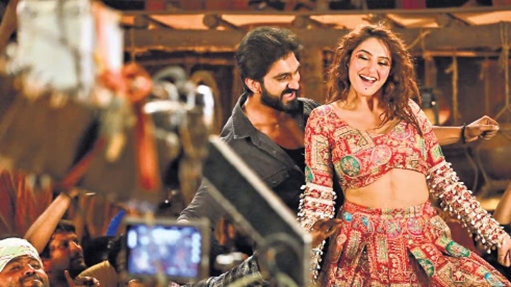 'ಗಜರಾಮ' ಸಿನಿಮಾದ 'ಸಾರಾಯಿ ಶಾಂತಮ್ಮ' ಹಾಡಿಗೆ ರಾಗಿಣಿ ಡ್ಯಾನ್ಸ್
