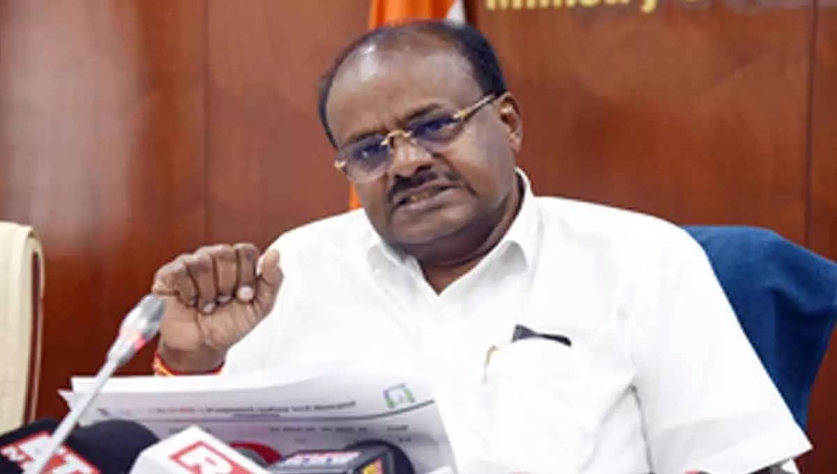 ಮುಡಾ, ವಾಲ್ಮೀಕಿ ಅಭಿವೃದ್ಧಿ ನಿಗಮ ಹಗರಣದಿಂದ ಗಮನ ಬೇರೆಡೆ ಸೆಳೆಯಲು ವಕ್ಫ್ ವಿವಾದ ಸೃಷ್ಟಿ: ಎಚ್ ಡಿ ಕುಮಾರಸ್ವಾಮಿ