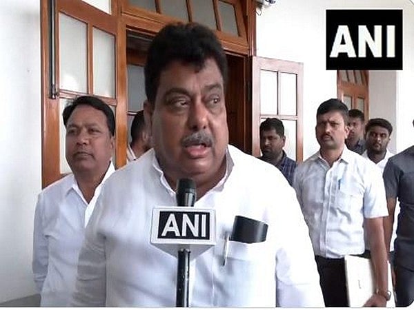 ಮಹಾರಾಷ್ಟ್ರ ಸರ್ಕಾರ 50 ಟಿಎಂಸಿ ಅಡಿ ನೀರನ್ನು ಅಕ್ರಮವಾಗಿ ಸಂಗ್ರಹಿಸಿದೆ: ಸಚಿವ ಎಂ.ಬಿ ಪಾಟೀಲ್