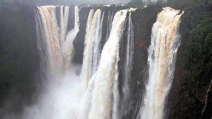 ಜೋಗ ಜಲಪಾತಕ್ಕೆ ಹೈಟೆಕ್ ಸ್ಪರ್ಶ: ಸರ್ವಕಾಲಿಕ ಪ್ರವಾಸಿ ತಾಣವಾಗಿಸಲು ಸರ್ಕಾರ ಮಾಸ್ಟರ್ ಪ್ಲ್ಯಾನ್..!