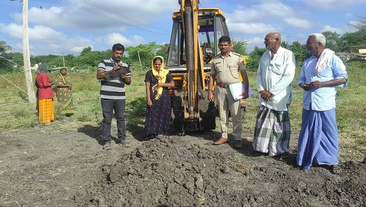 ಧಾರವಾಡ: ಮಗನ ಸಾವಿನ ಬಗ್ಗೆ ಪೋಷಕರ ಸಂಶಯ; ಹೂತಿದ್ದ 3 ವರ್ಷದ ಬಾಲಕನ ಶವ ಹೊರತೆಗೆದು ಪರೀಕ್ಷೆ!