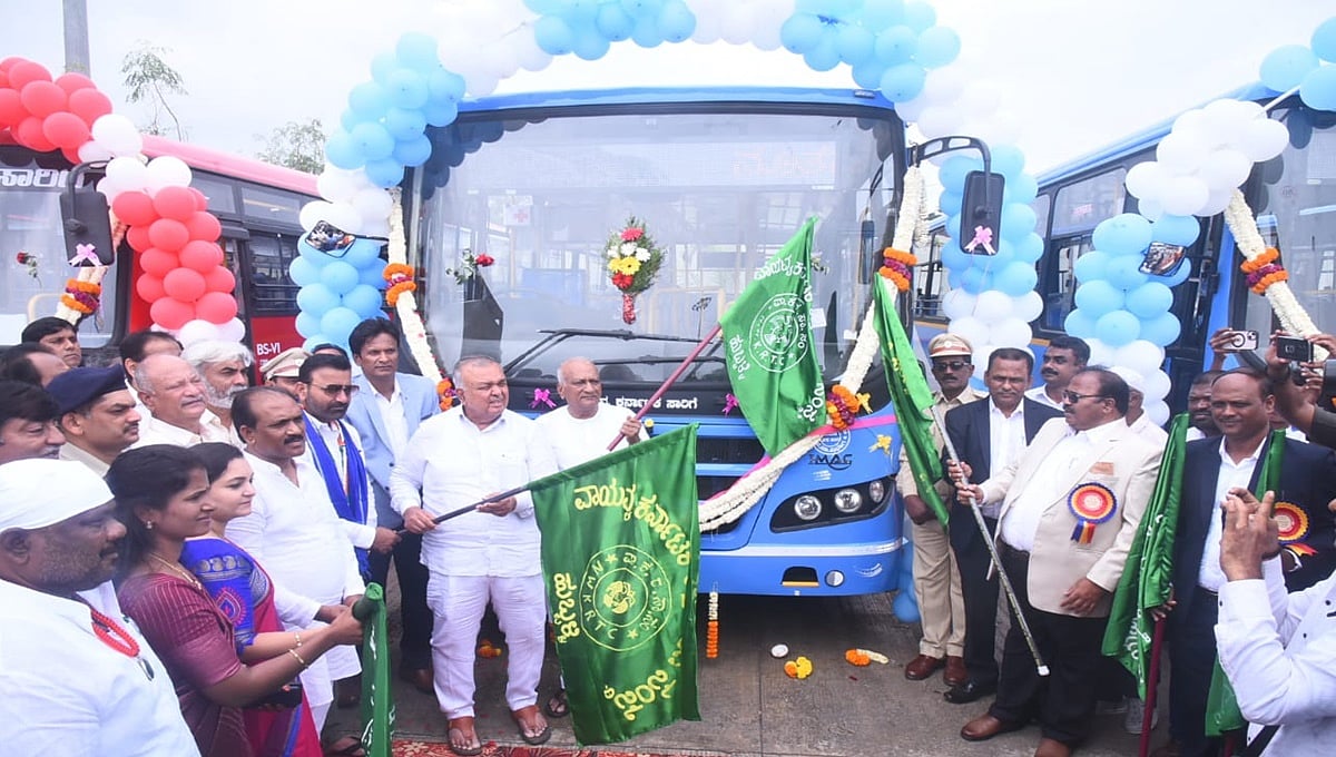 NWKRTC: 127 ನೂತನ ಬಸ್ ಗಳಿಗೆ ಸಚಿವ ರಾಮಲಿಂಗಾರೆಡ್ಡಿ ಚಾಲನೆ