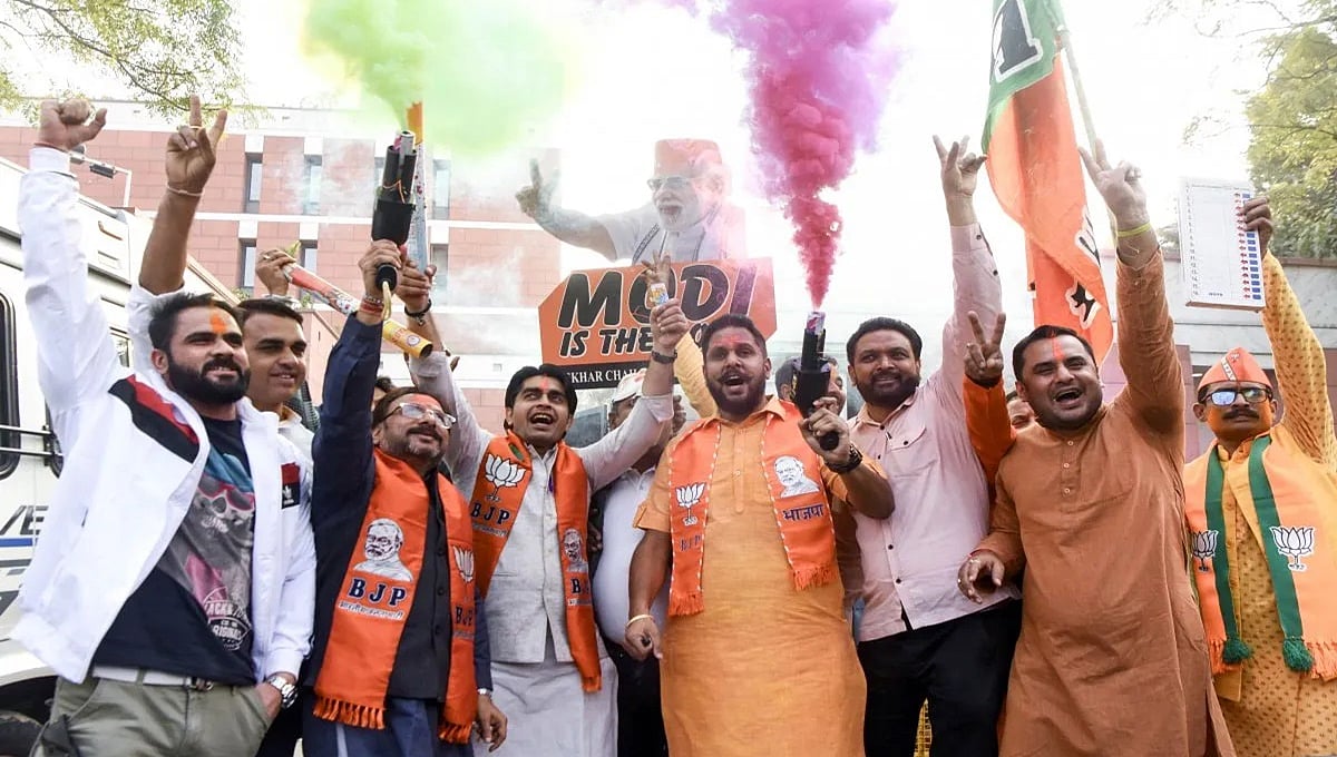 ಉಪ ಚುನಾವಣೆ: ಒಂದು ಲೋಕಸಭಾ ಸ್ಥಾನ ಕಸಿದುಕೊಂಡ ಬಿಜೆಪಿ, 98ಕ್ಕೆ ಇಳಿದ ಕಾಂಗ್ರೆಸ್!