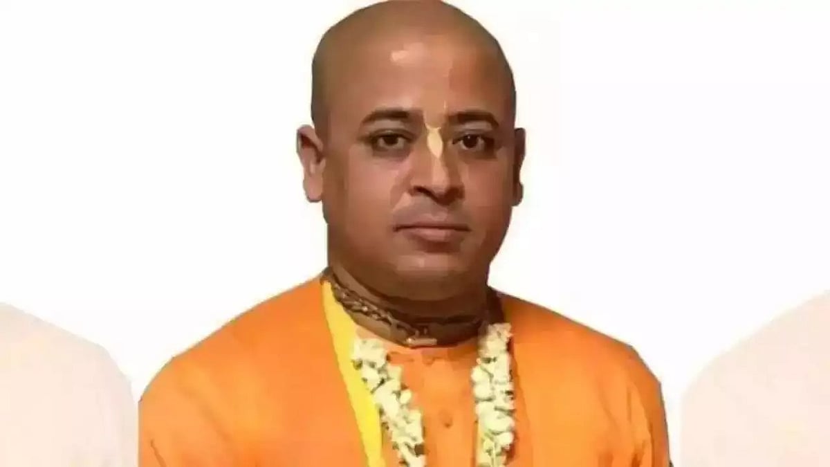 ದೇಶದ್ರೋಹ ಪ್ರಕರಣ: ಹಿಂದೂಗಳ ಪರ ರ್ಯಾಲಿ ನಡೆಸಿದ್ದ ಇಸ್ಕಾನ್ನ ಚಿನ್ಮೋಯ್ ಕೃಷ್ಣ ದಾಸ್ ಪ್ರಭು ಬಂಧನ