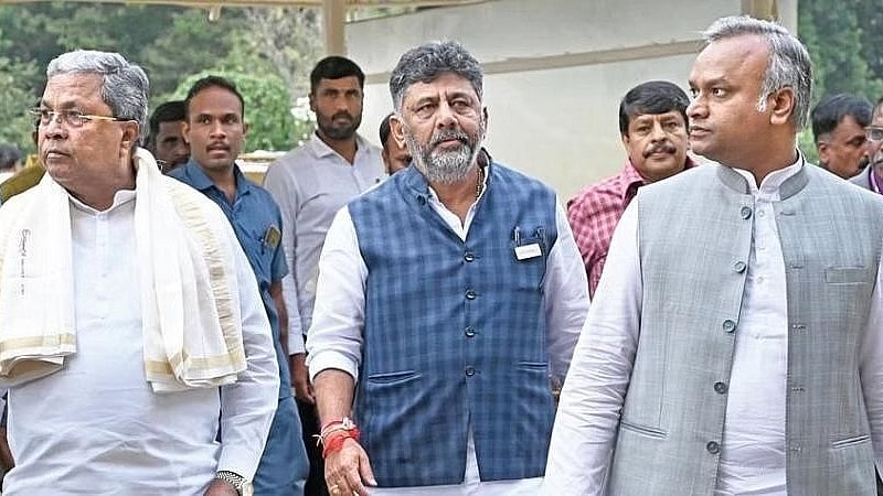 ಡಿ.ಕೆ ಶಿವಕುಮಾರ್ ಬೆನ್ನಲ್ಲೇ ದೆಹಲಿಯತ್ತ ಸಿಎಂ ಸಿದ್ದರಾಮಯ್ಯ: CWC ಸಭೆಯಲ್ಲಿ ಭಾಗಿ ಬಳಿಕ ಸಂಪುಟ ಪುನಾರಚನೆ- KPCC ಅಧ್ಯಕ್ಷಗಾದಿ ಬಗ್ಗೆ ಚರ್ಚೆ ಸಾಧ್ಯತೆ